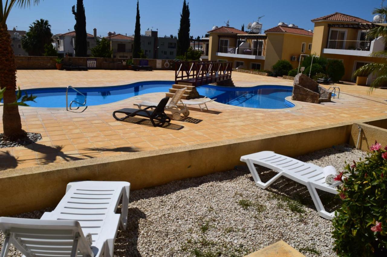 Sirena Olympia Apartment 40 Paphos Exterior foto