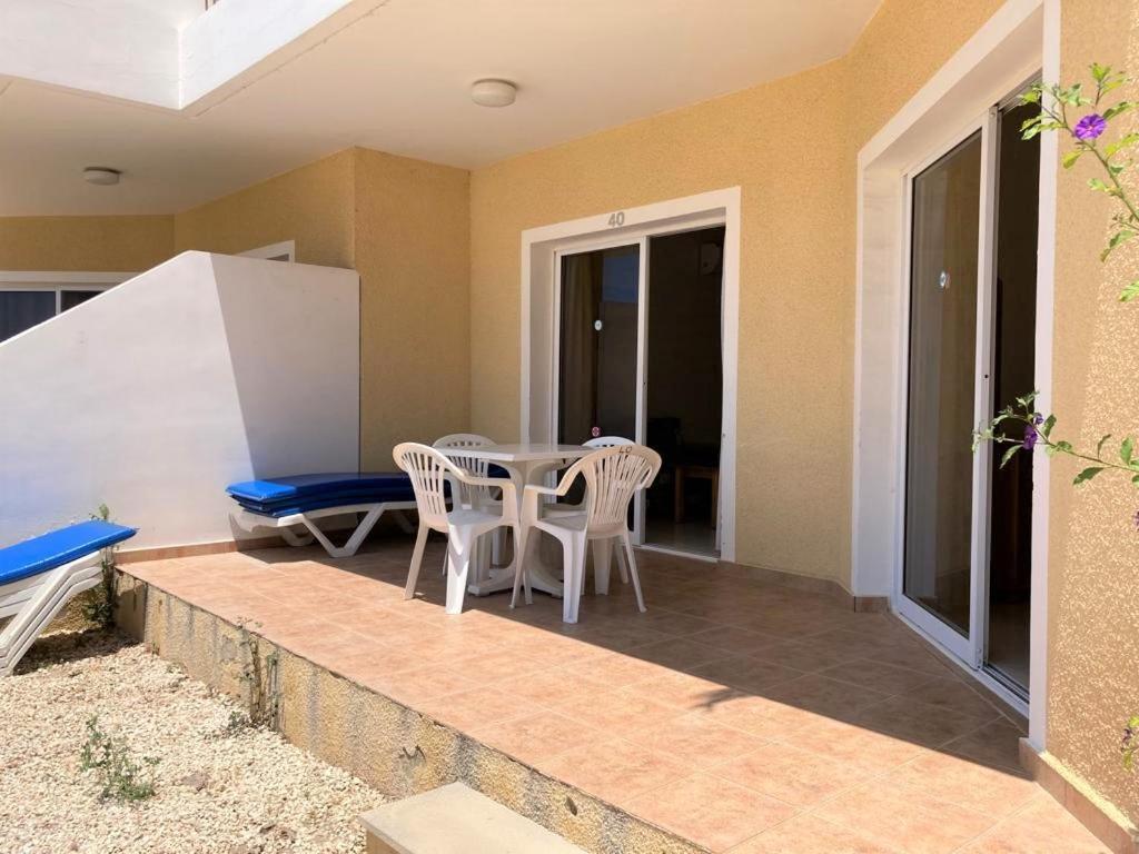 Sirena Olympia Apartment 40 Paphos Exterior foto